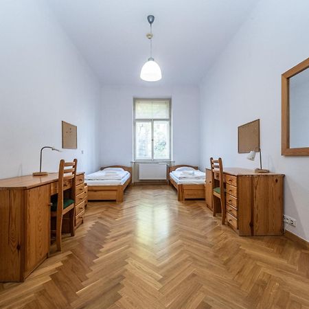 Jiriho Z Podebrad Apartments Прага Экстерьер фото