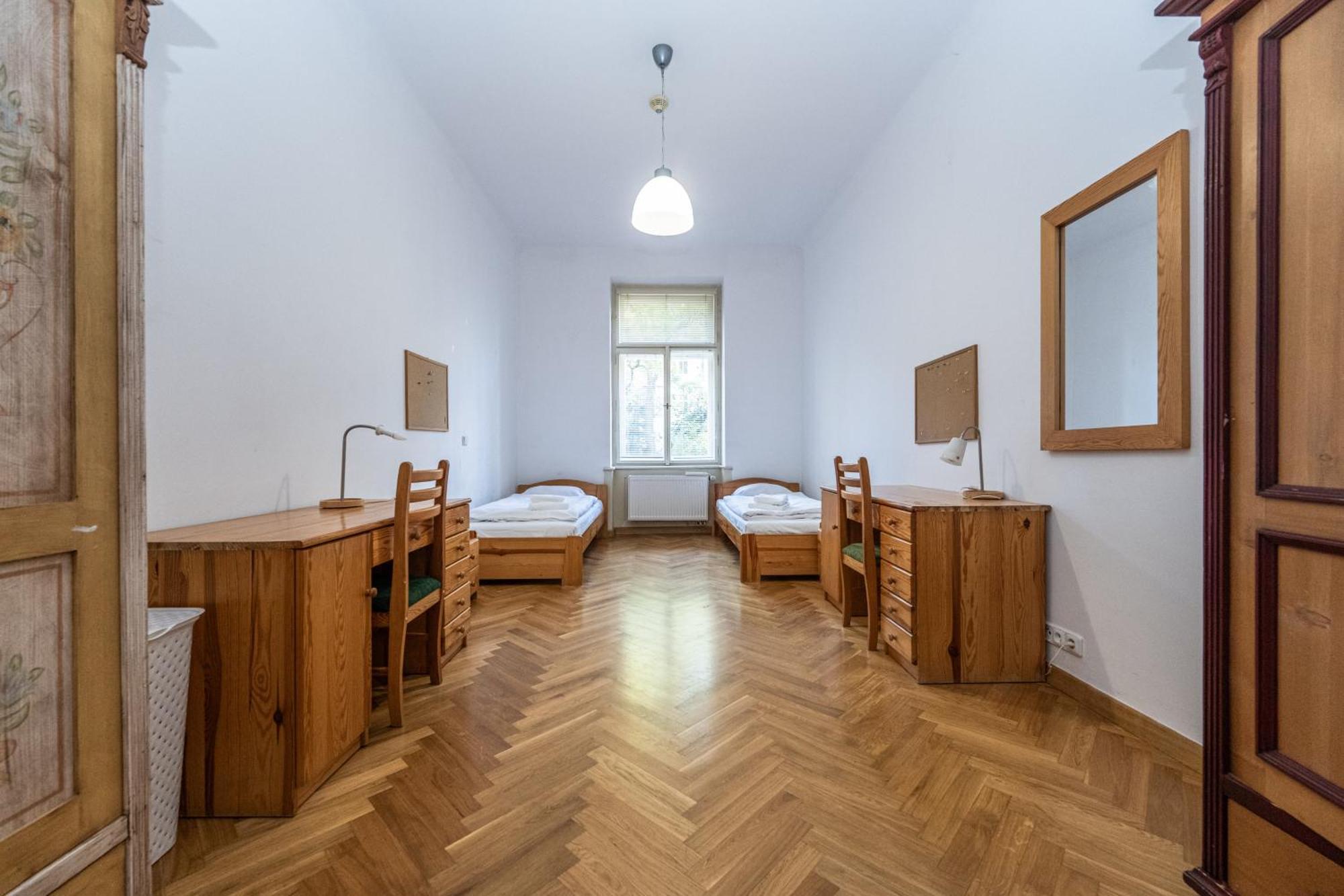 Jiriho Z Podebrad Apartments Прага Экстерьер фото