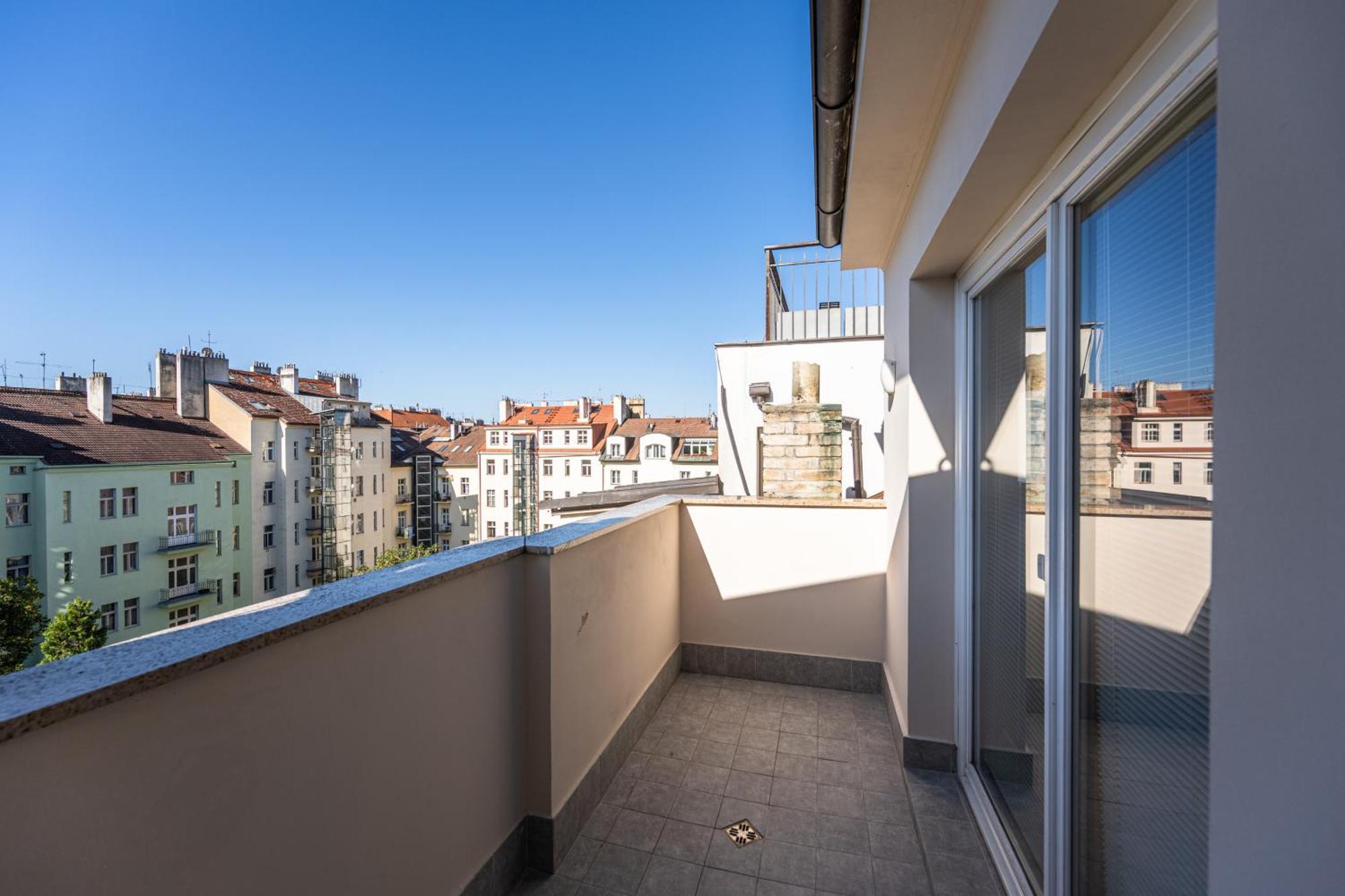 Jiriho Z Podebrad Apartments Прага Экстерьер фото