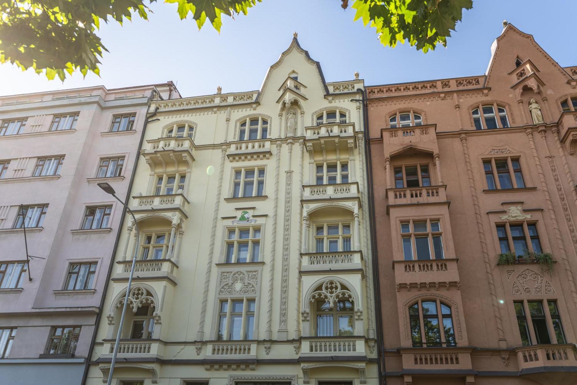 Jiriho Z Podebrad Apartments Прага Экстерьер фото